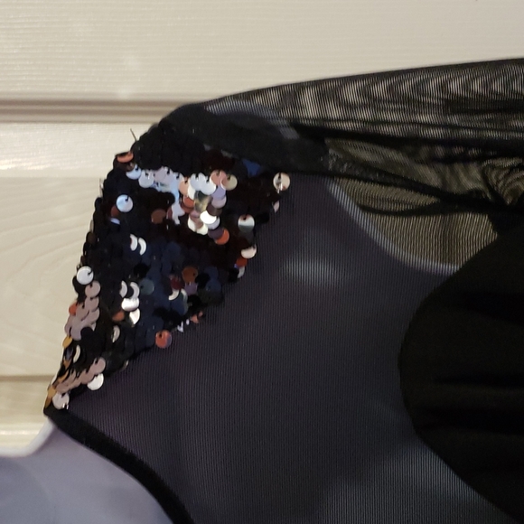 Betsy & Adam Black Embellished shear Dress - Picture 6 of 9